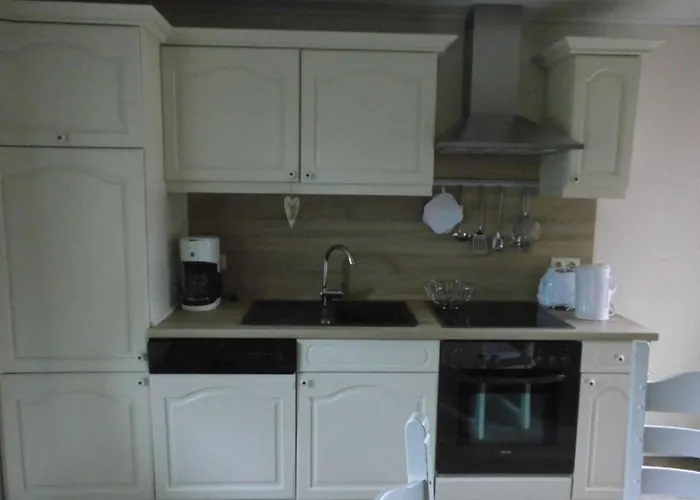 펜션 Dollhouse Modern Retreat *